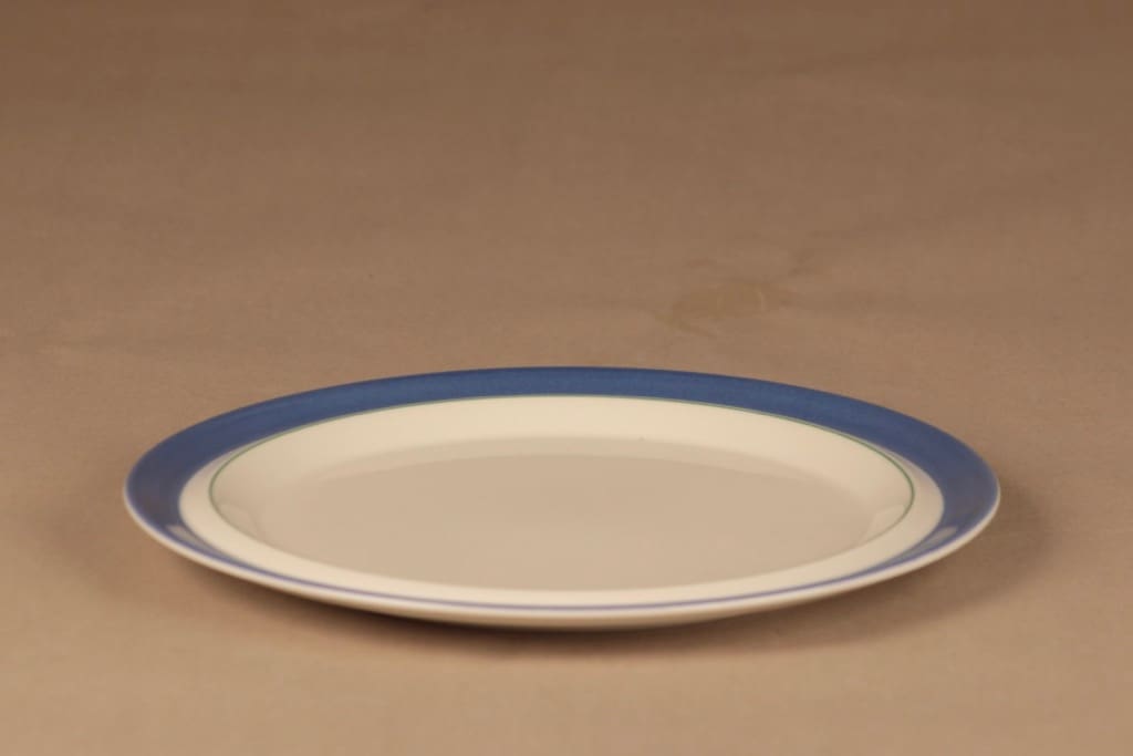 Arabia Balladi lautanen, 25.5 cm, suunnittelija Heikki Orvola, 25.5 cm, raitakoriste