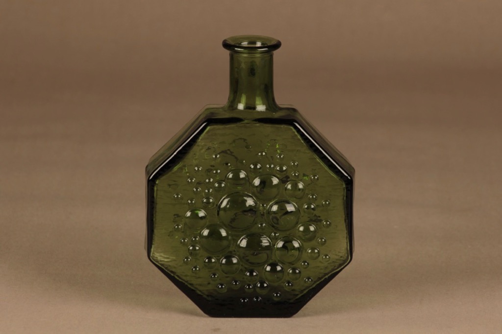Riihimäen lasi Stella Polaris bottle, green, Nanny Still