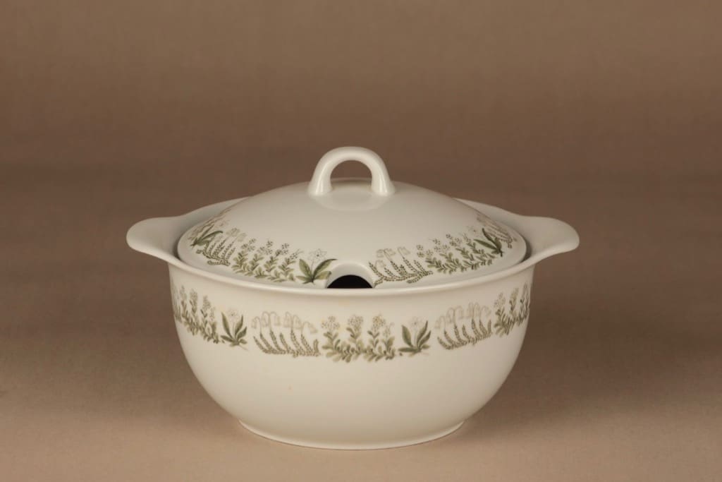 Arabia Polaris terrine with lid designer Raija Uosikkinen