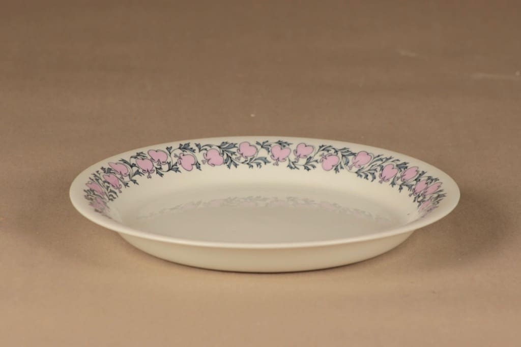 Arabia Hertta lautanen, 23.5 cm, suunnittelija Raija Uosikkinen, 23.5 cm, kukka kuva 2