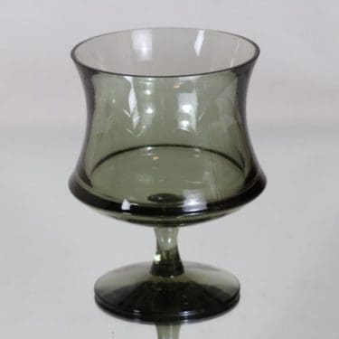 Iittala 2728 maljakko, signeerattu, suunnittelija Tapio Wirkkala, signeerattu