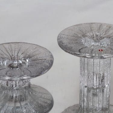 Iittala Bolero kynttilänjalat, eri kokoja, 2 kpl, suunnittelija Timo Sarpaneva, eri kokoja