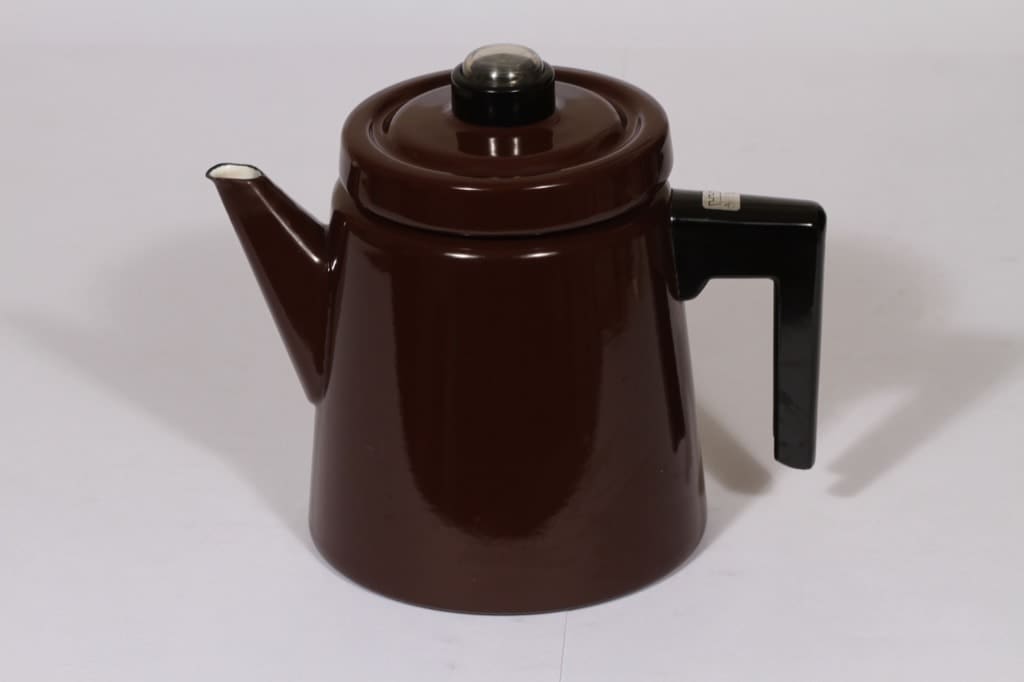 Finel Pehtoori kahvipannu, 1.5 l, suunnittelija Antti Nurmesniemi, 1.5 l, perkolaattori