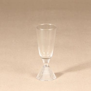 Iittala Briljant Snapsilasi, kirkas, suunnittelija Tapio Wirkkala, muottiin puhallettu puristelasi