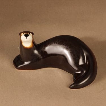 Arabia Saukko figuuri, makaava, suunnittelija Lillemor Mannerheim-Klingspor, makaava, WWF, saukko