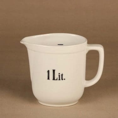 Arabia mittakaadin, 1 l, suunnittelija , 1 l