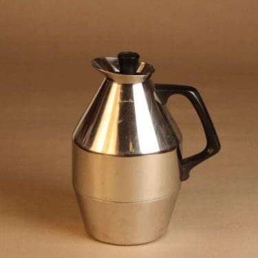 Modernakök   Berdanotte kaadin, 1 l, suunnittelija Sigvar Bernadotte, 1 l
