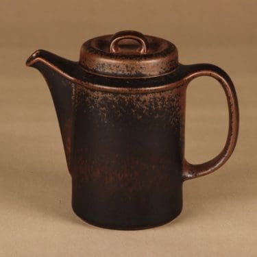 Arabia Ruska kahvikaadin, 0.5 l, suunnittelija Ulla Procope, 0.5 l