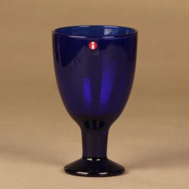 Iittala Verna viinilasi, 22 cl, suunnittelija Kerttu Nurminen, 22 cl