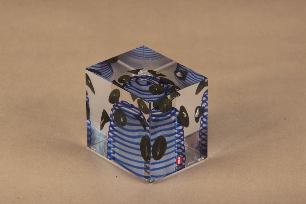 Iittala Vuosikuutio taide-esine, 2019, suunnittelija Oiva Toikka, 2019, signeerattu, numeroitu kuva 6